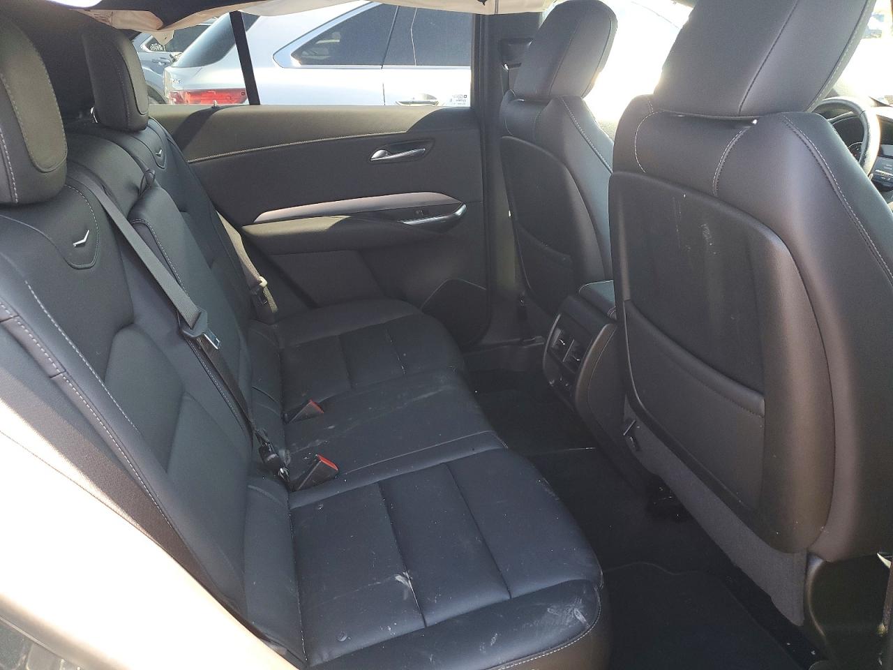 Cadillac XT4 Premium Luxury