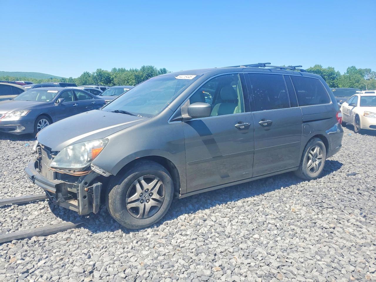 Salvage Honda Odyssey Image