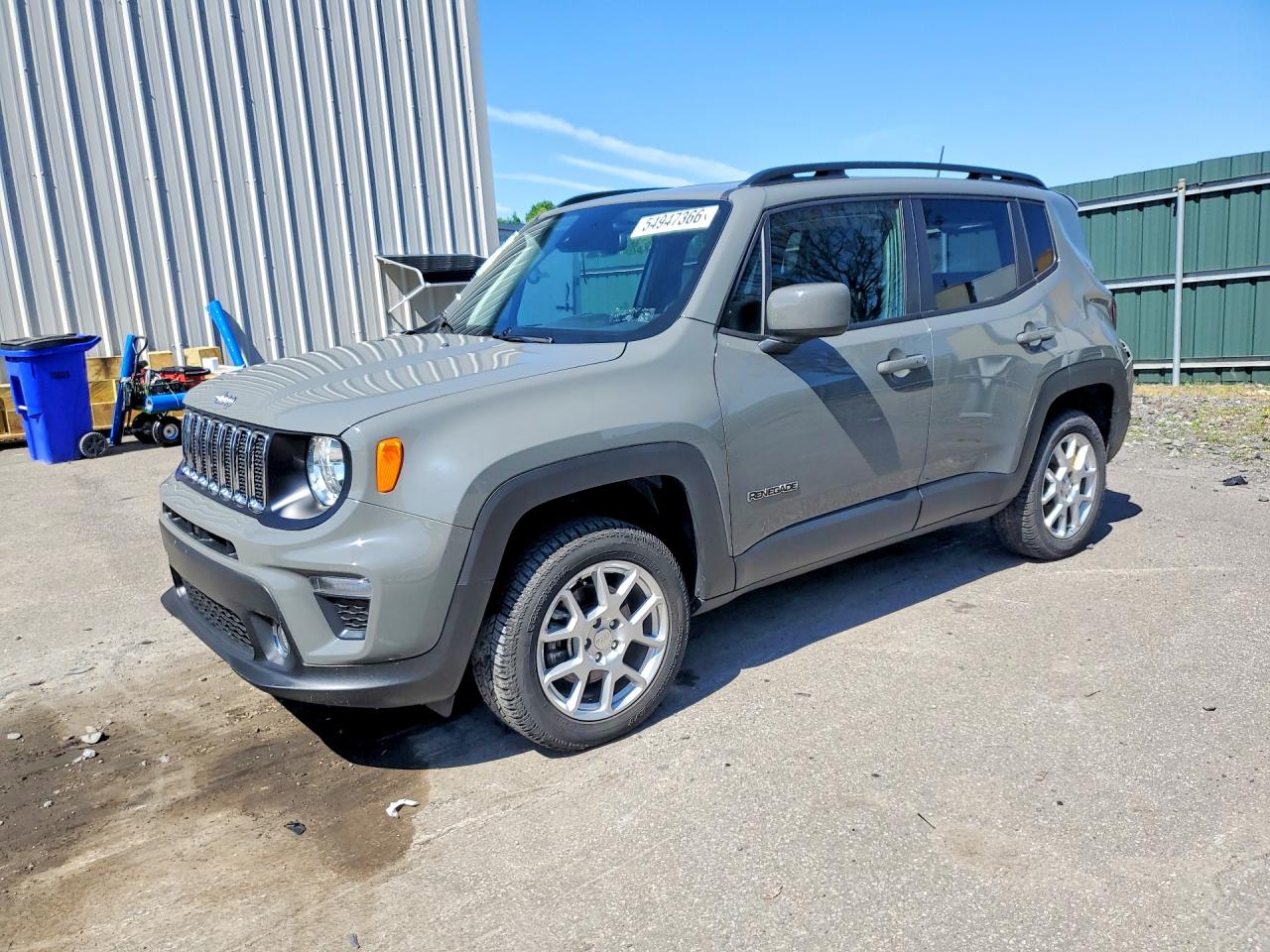 Salvage Jeep Renegade Image