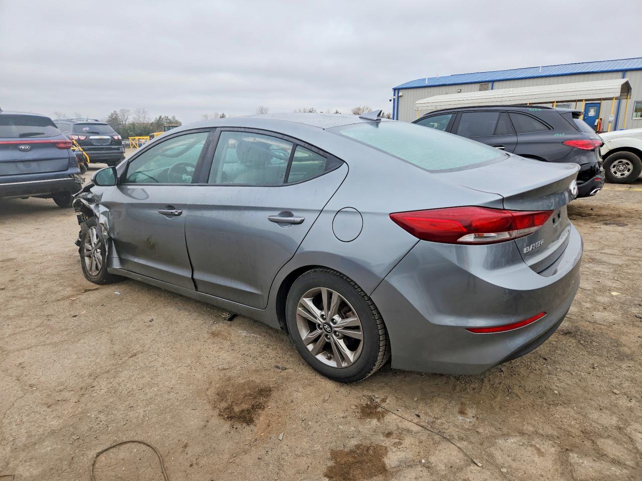Hyundai ELANTRA Value Edition