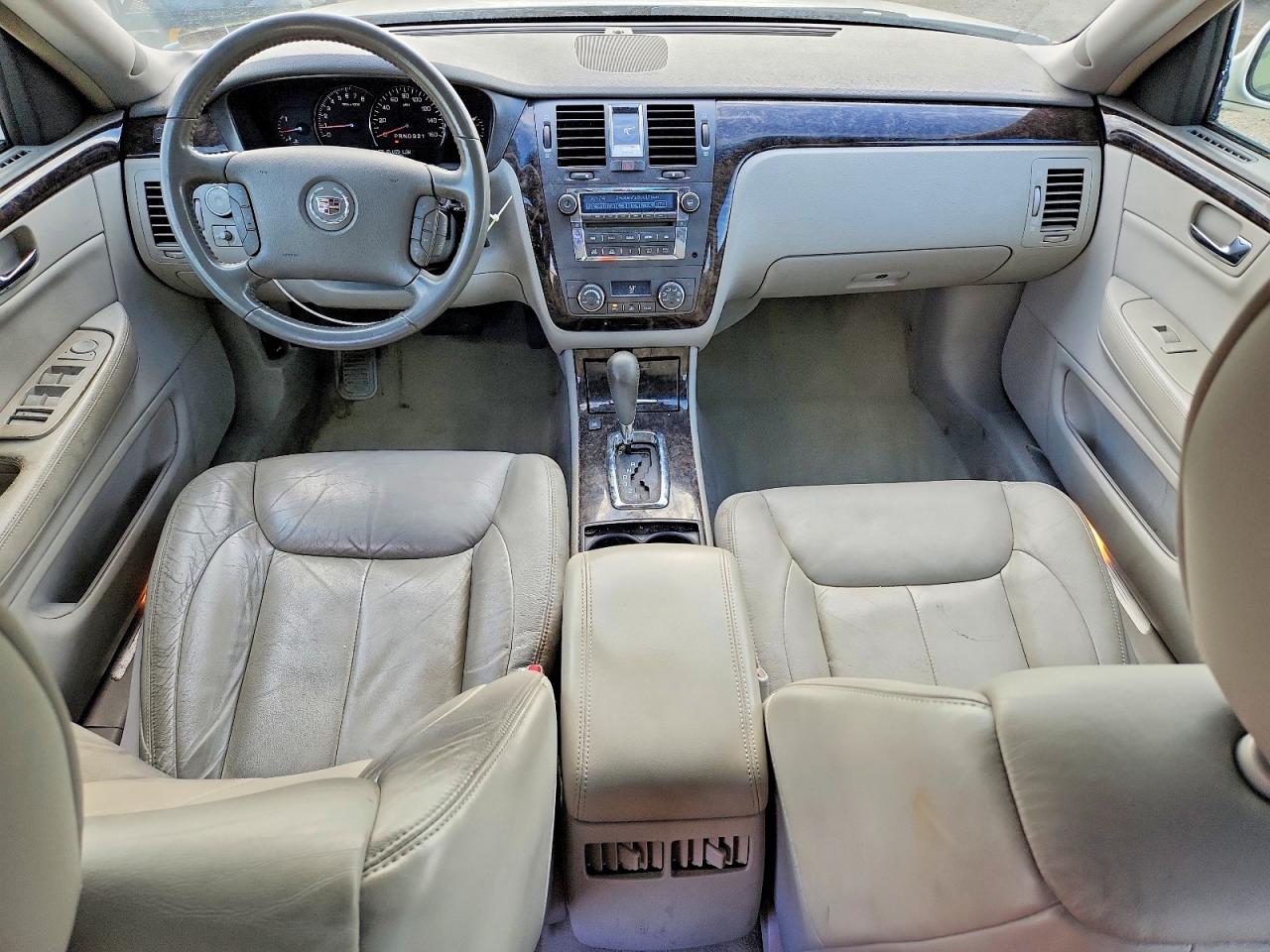 Cadillac DTS