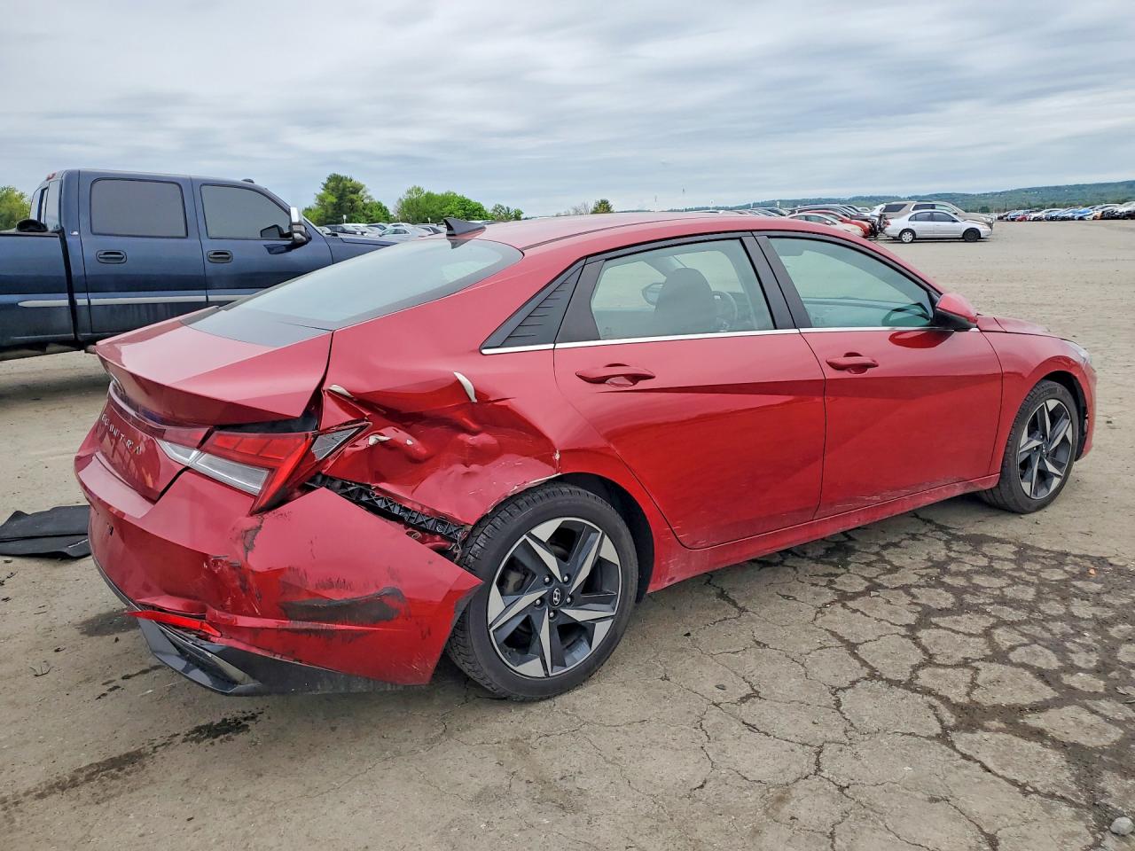 Hyundai ELANTRA Sel