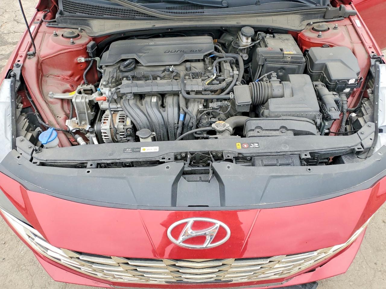 Hyundai ELANTRA Sel