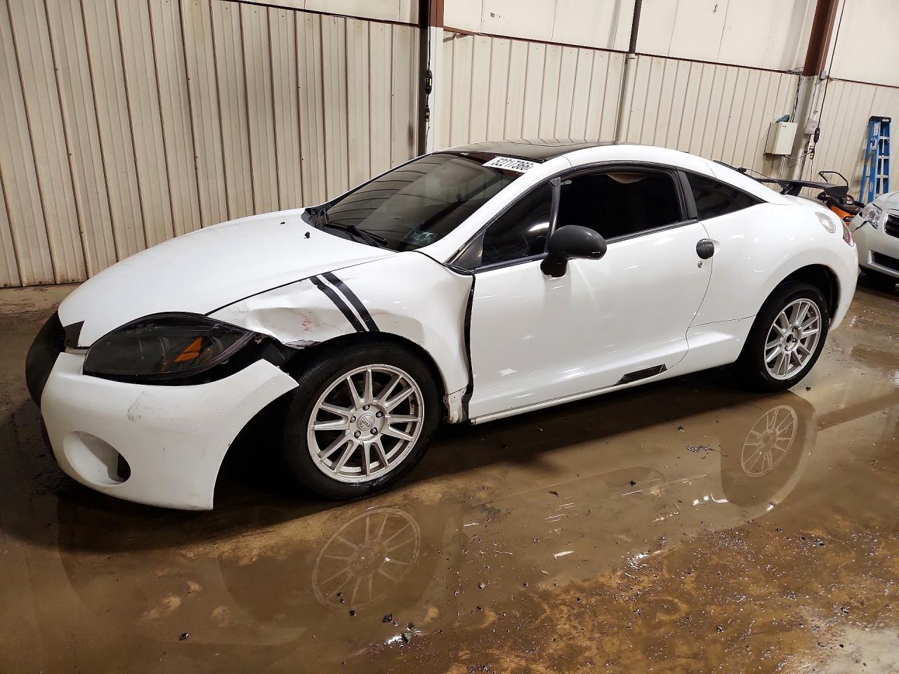 Salvage Mitsubishi Eclipse Image