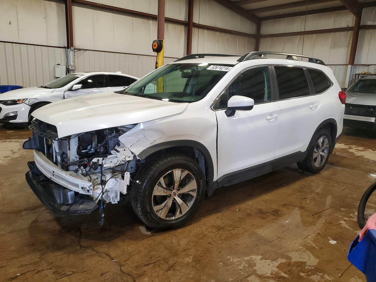 Salvage Subaru Ascent Image