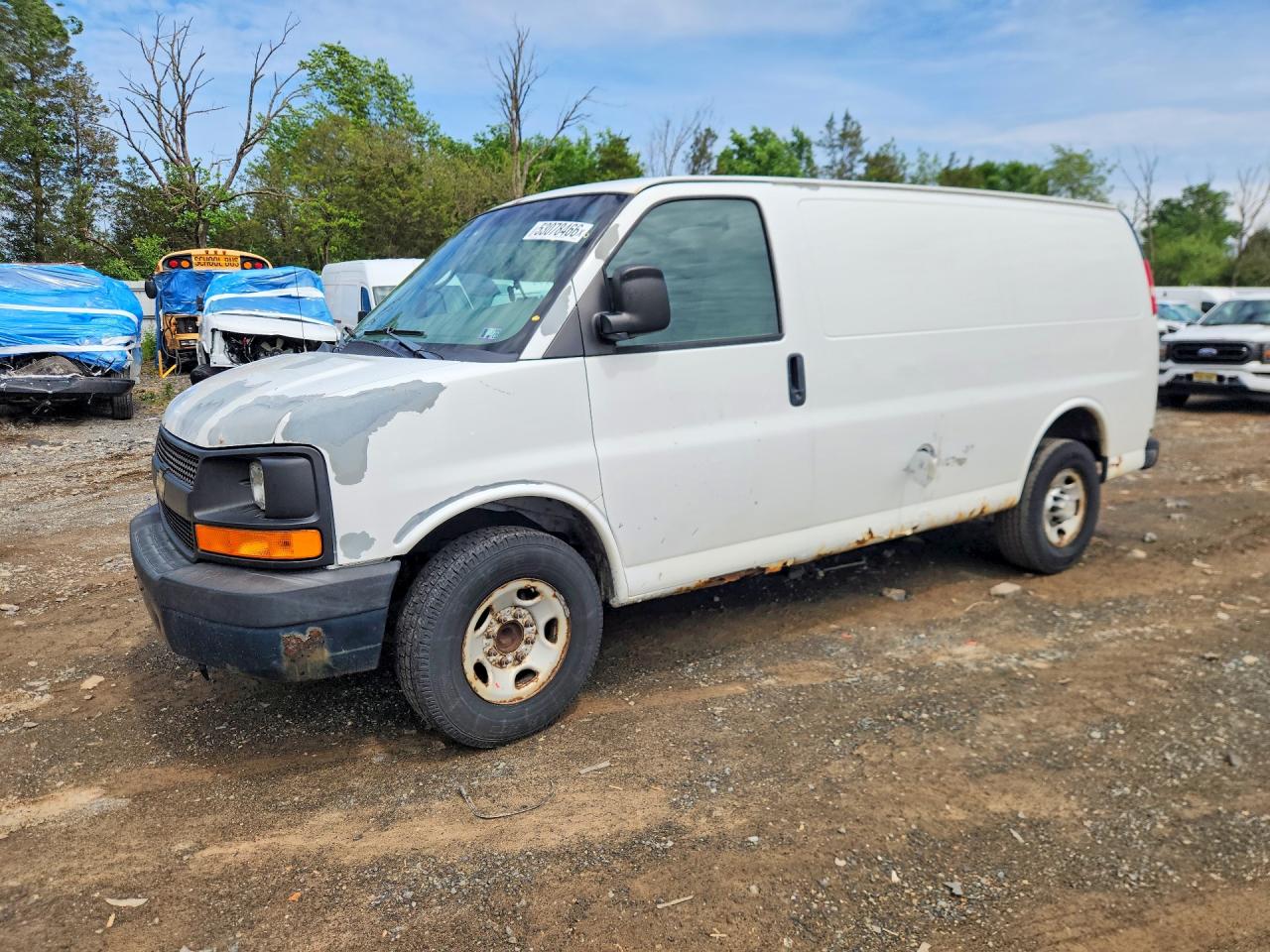 Salvage Chevrolet Express Image