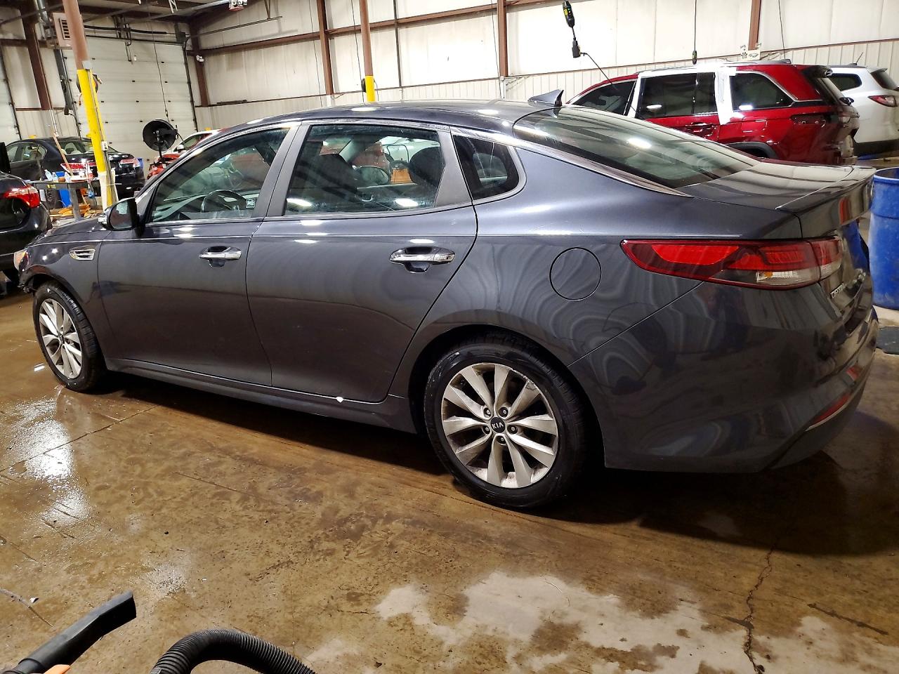 Kia Optima S