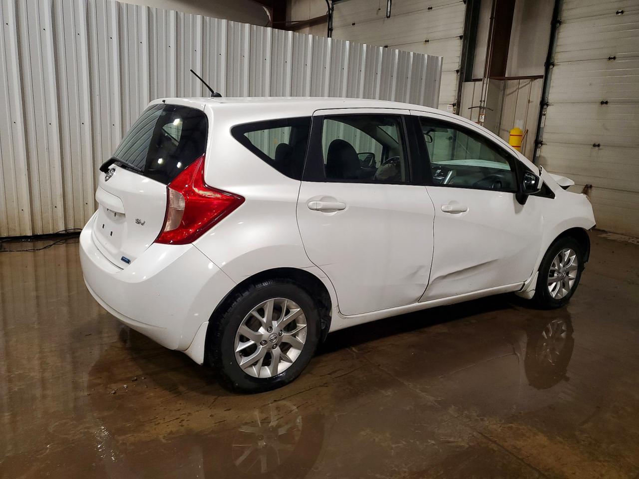 Nissan Versa Sv