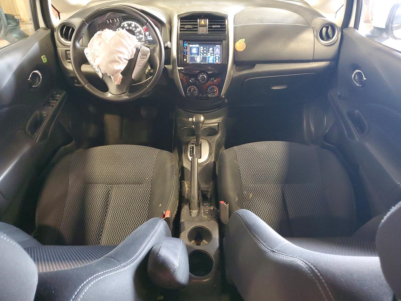 Nissan Versa Sv