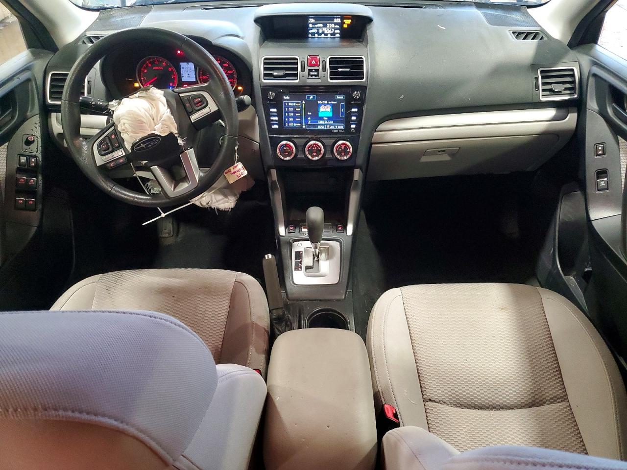 Subaru Forester 2.5i Premium