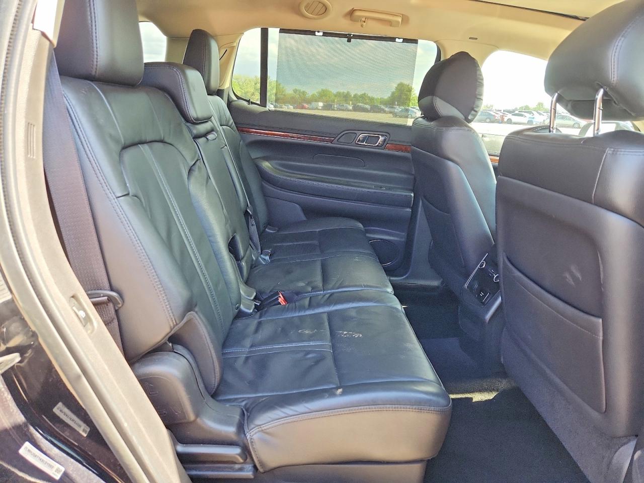 Lincoln MKT