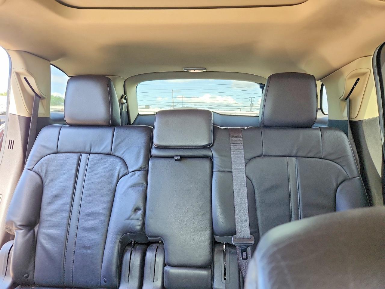 Lincoln MKT