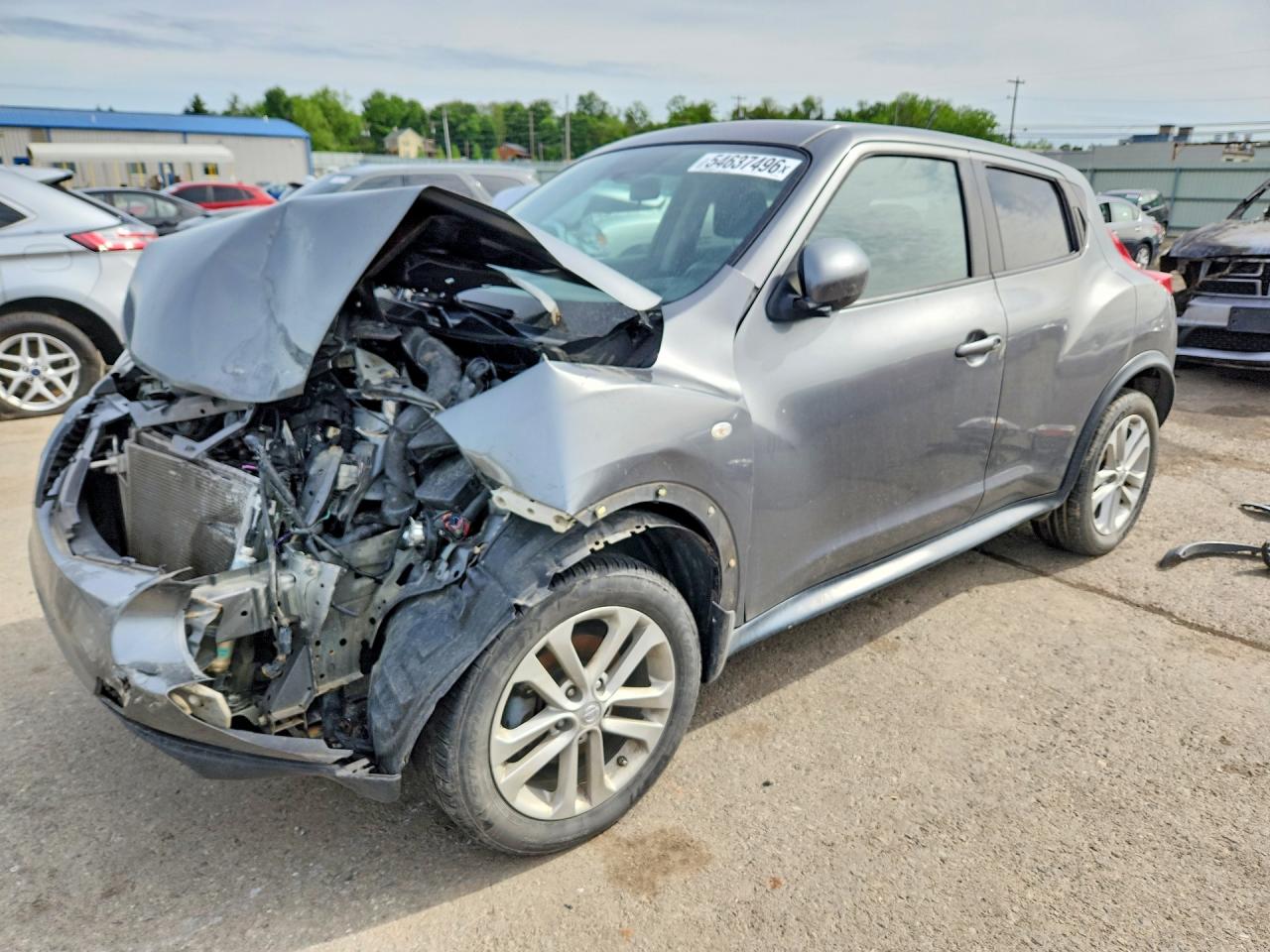 Salvage Nissan JUKE Image
