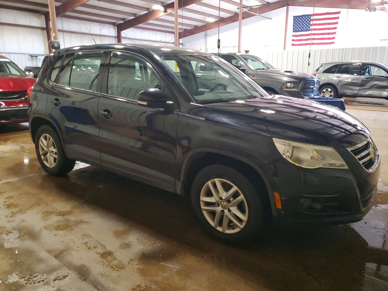 Volkswagen Tiguan S
