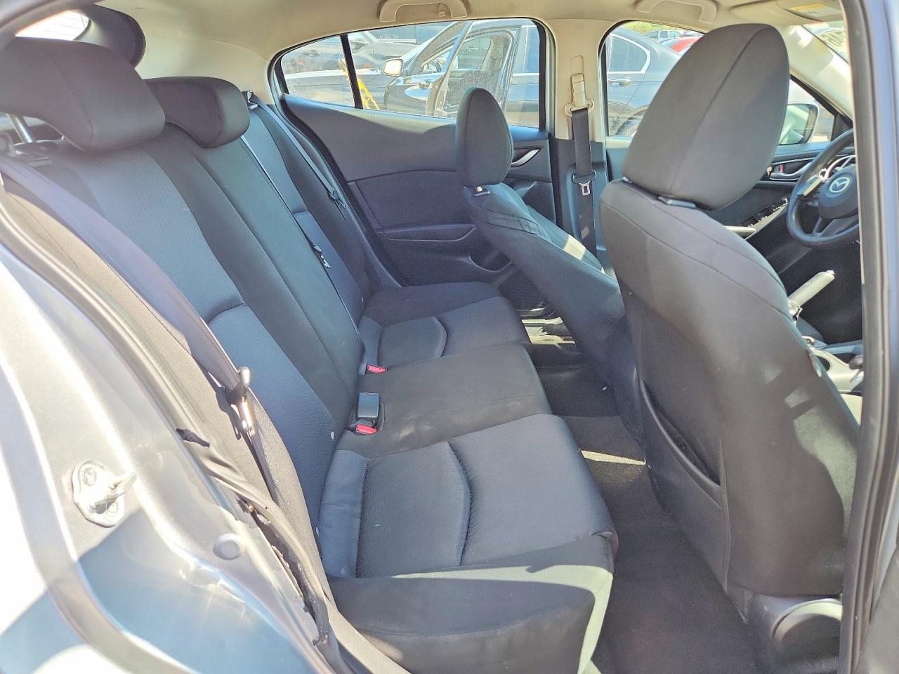 Mazda 3 Sport