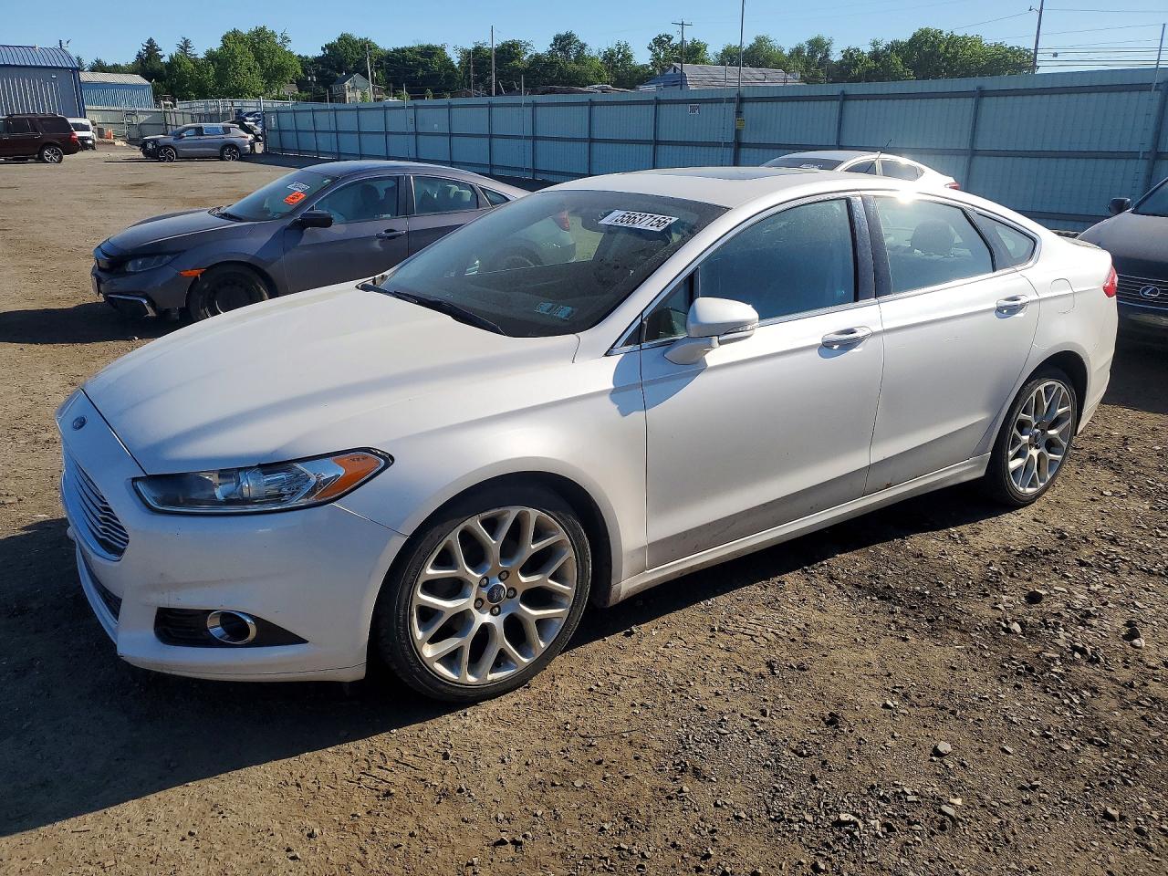 Salvage Ford Fusion Image