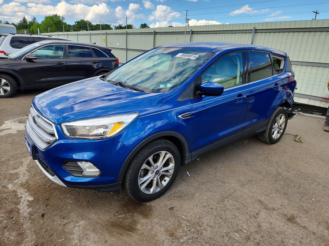 Salvage Ford Escape Image