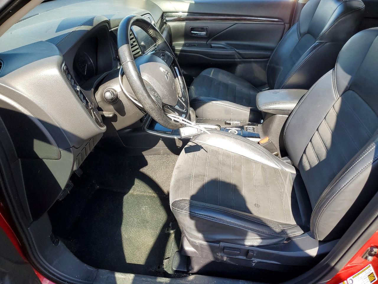 Mitsubishi Outlander Se