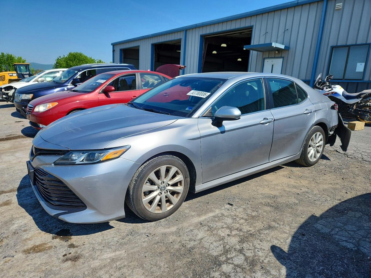 Salvage Toyota Camry Image