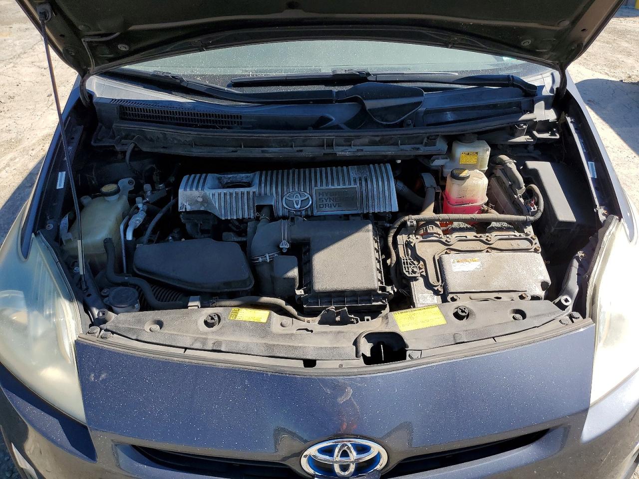 Toyota Prius Three