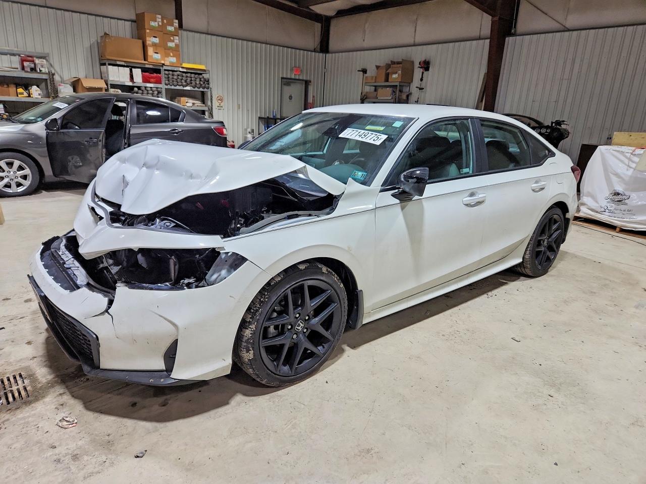 Salvage Honda Civic Image