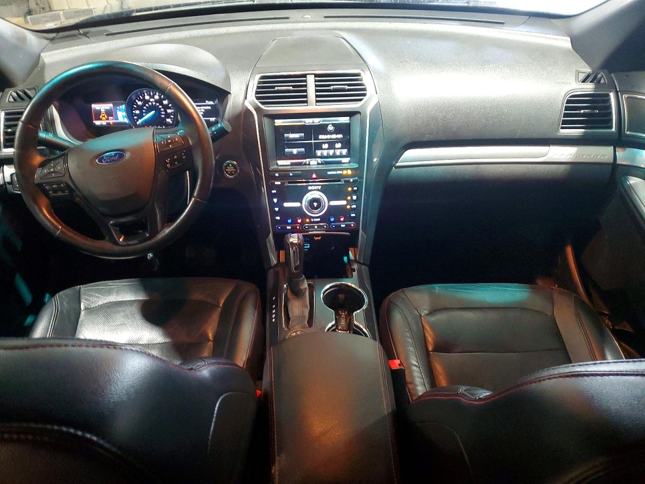 Ford Explorer Sport