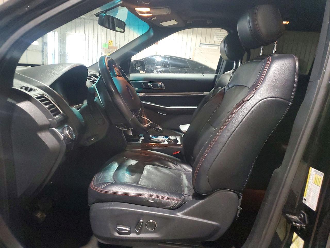 Ford Explorer Sport