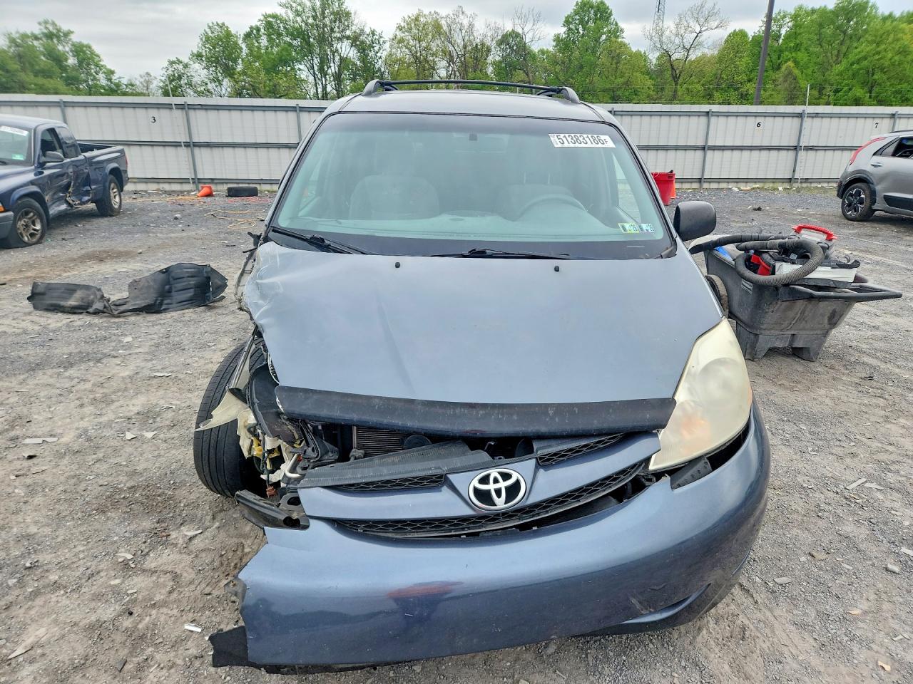 Toyota Sienna Le 7-passenger