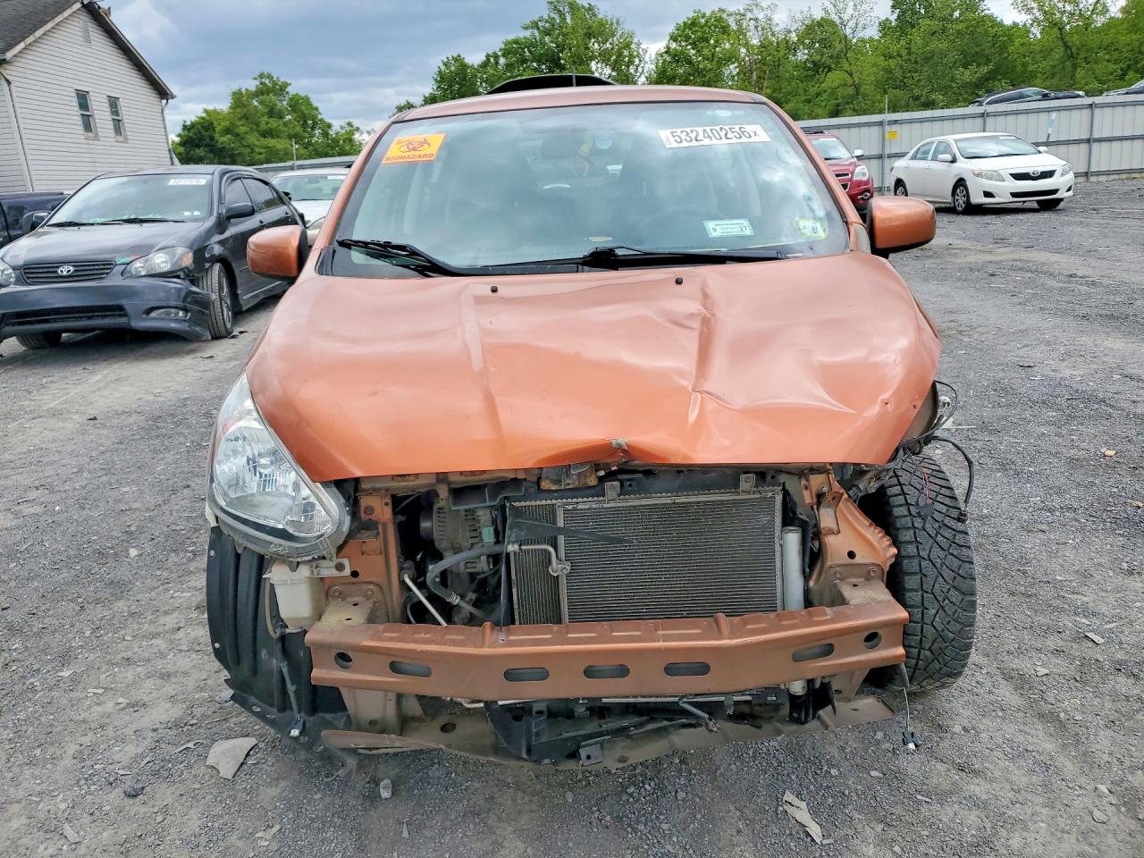 Mitsubishi Mirage Es
