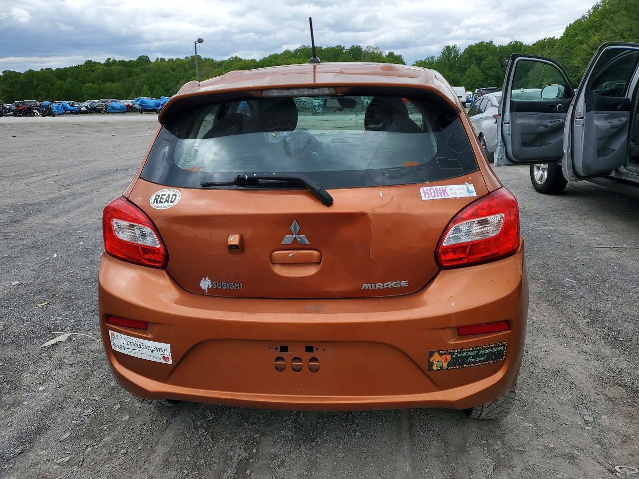 Mitsubishi Mirage Es