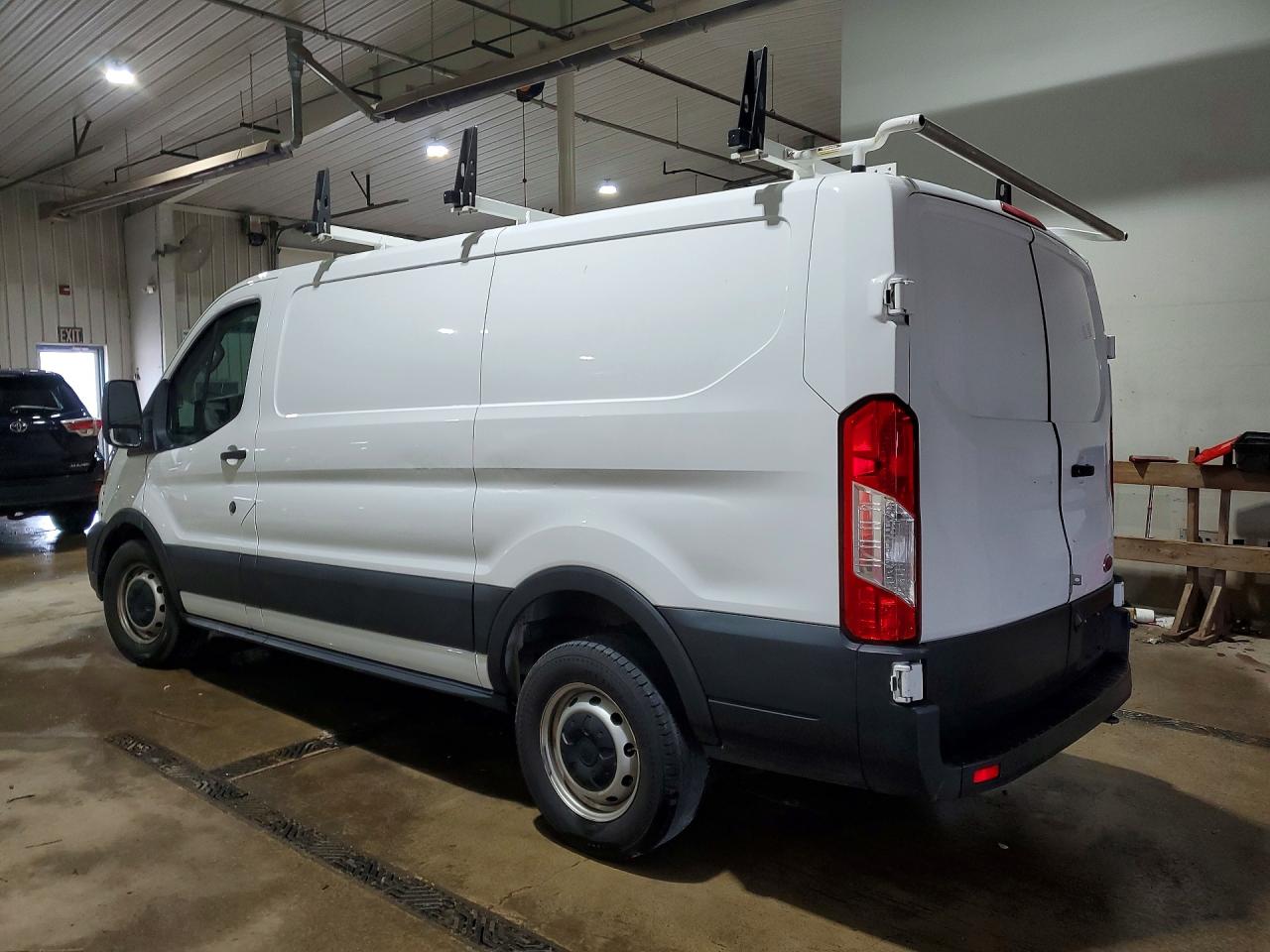Ford Transit T-150