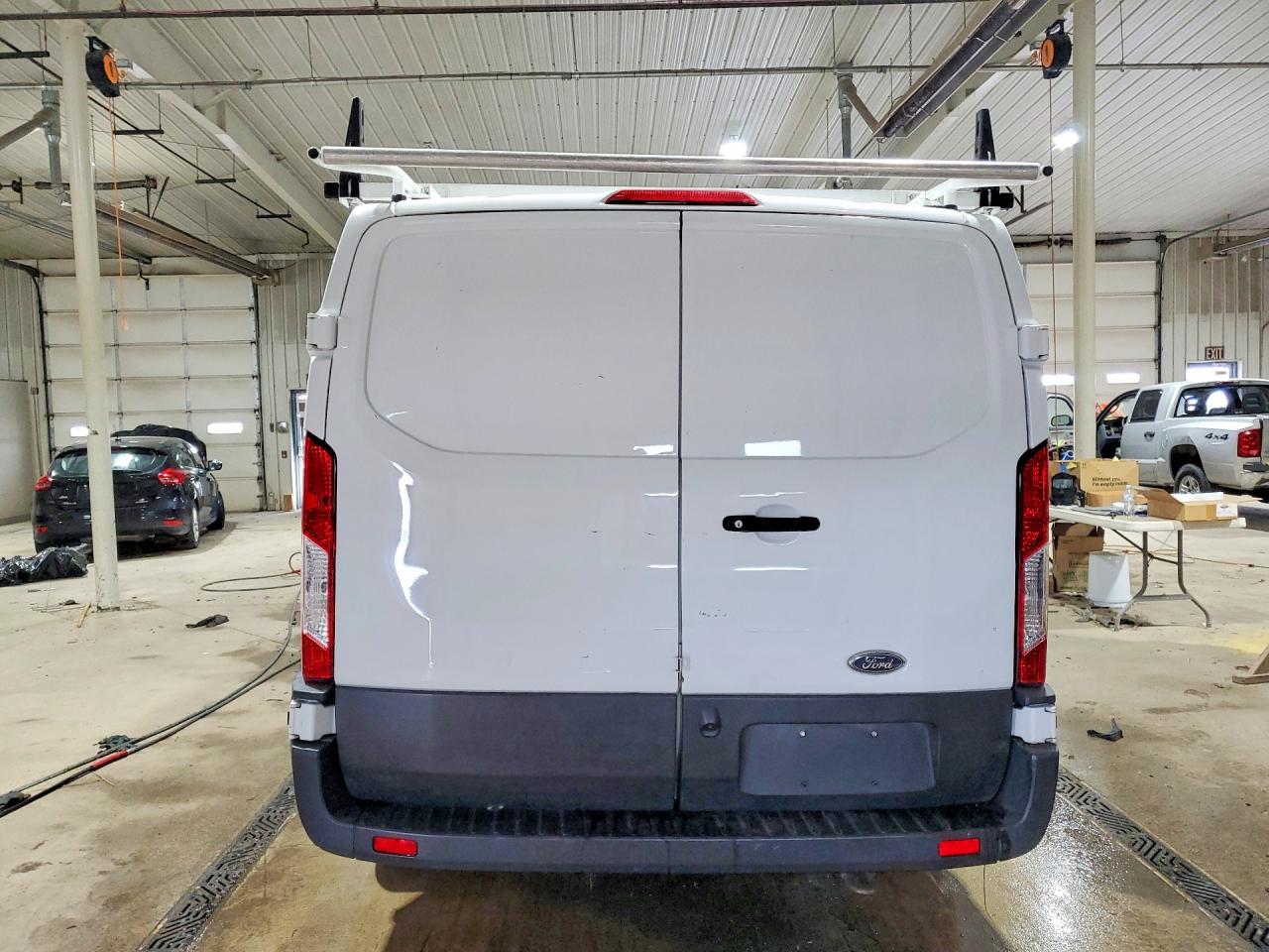 Ford Transit T-150