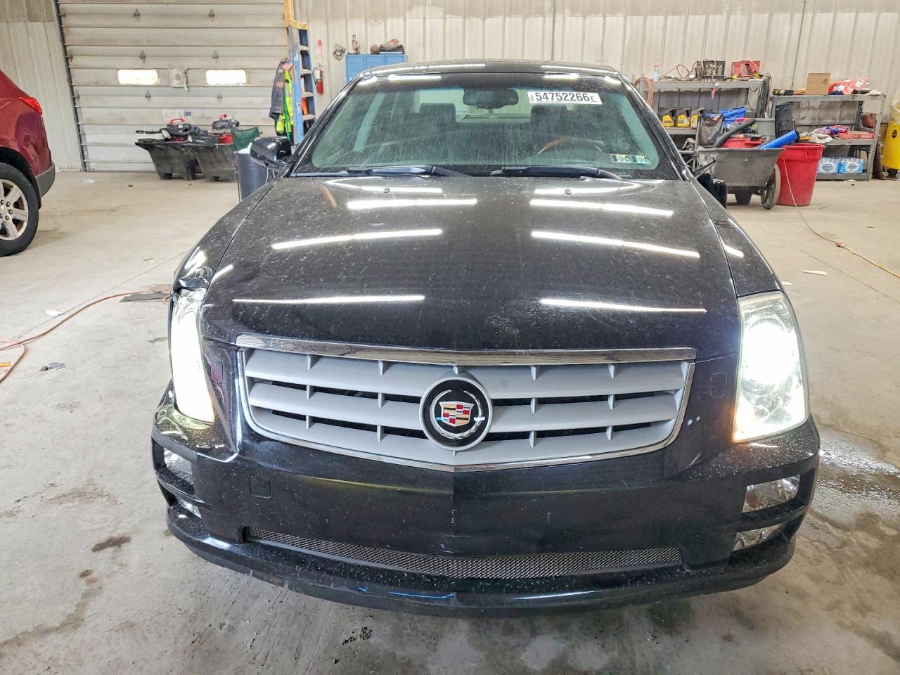 Cadillac STS