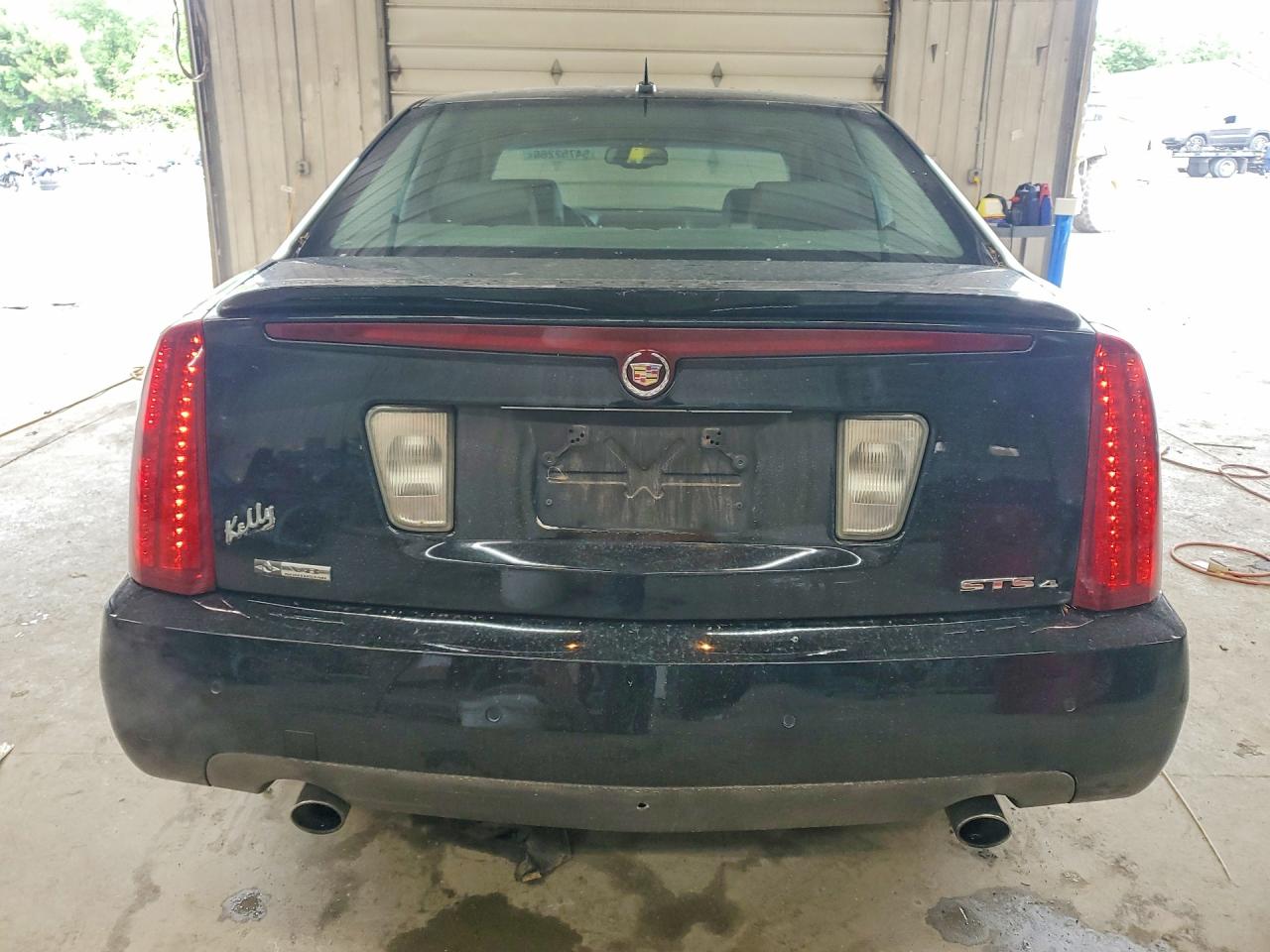 Cadillac STS