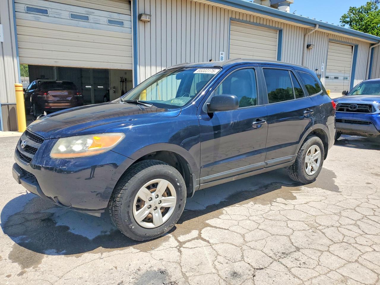 Salvage Hyundai SANTA FE Image
