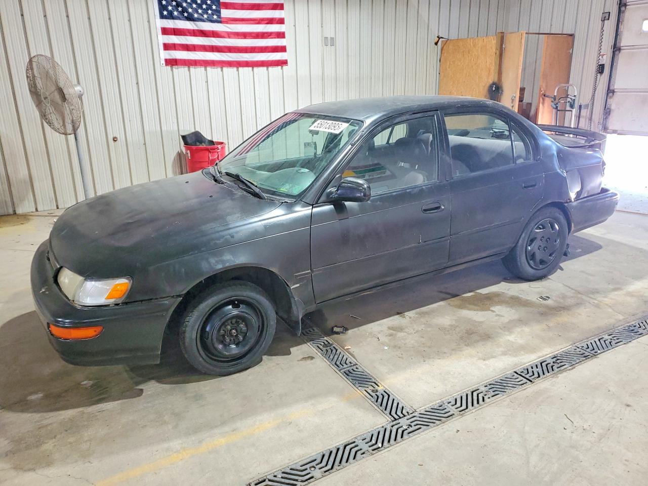 Salvage Toyota Corolla Image