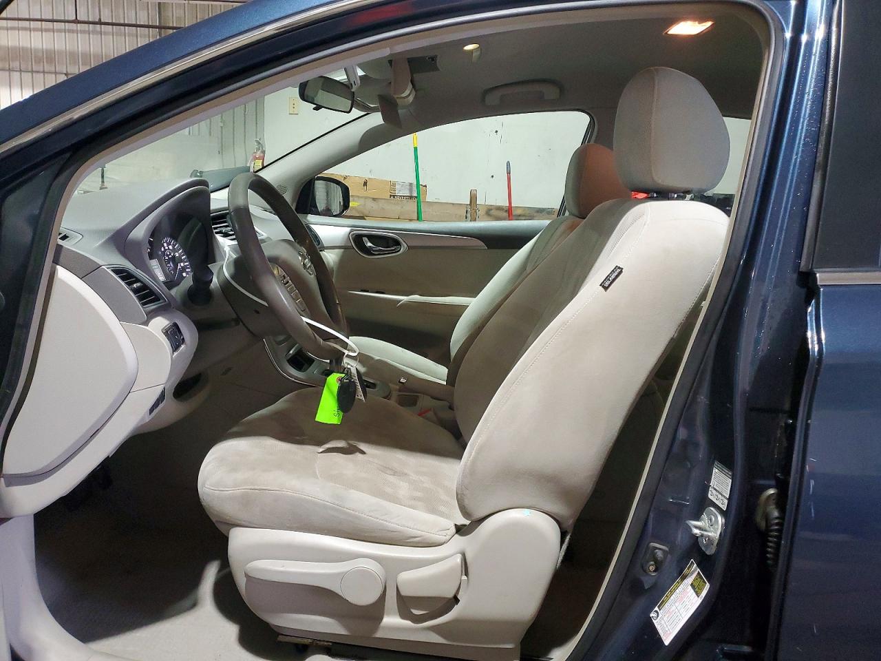 Nissan Sentra S