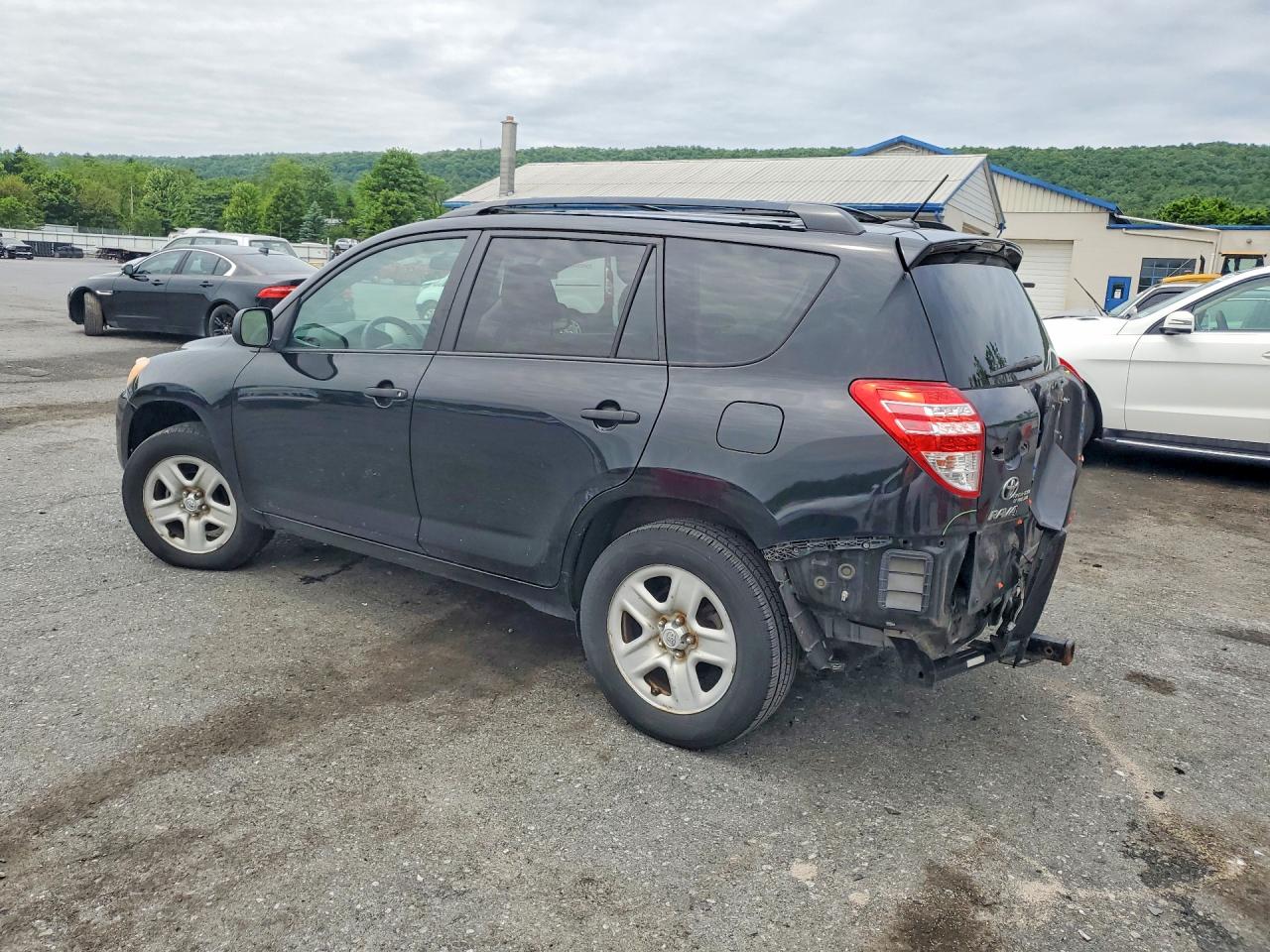 Toyota RAV4 Base