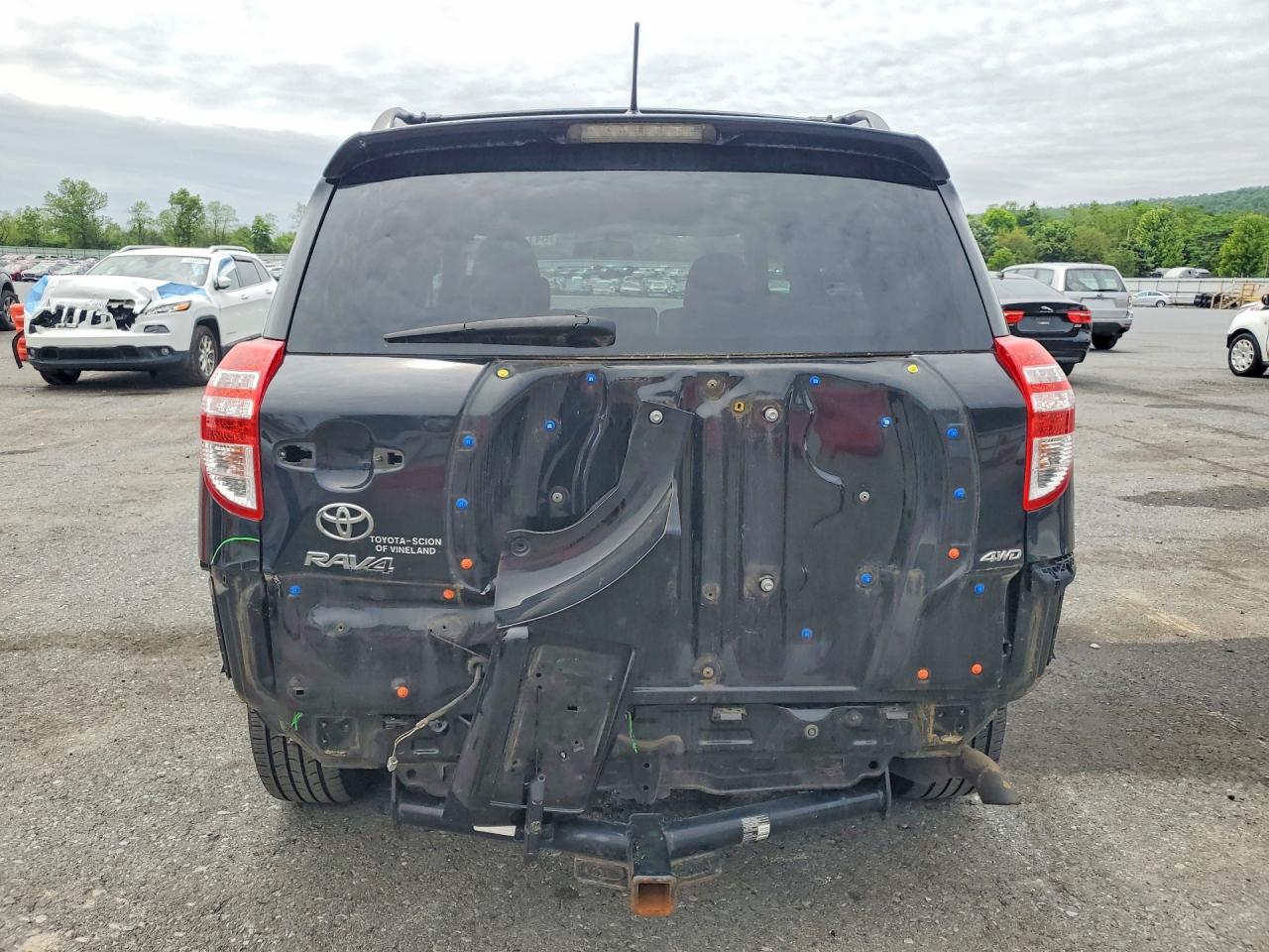 Toyota RAV4 Base