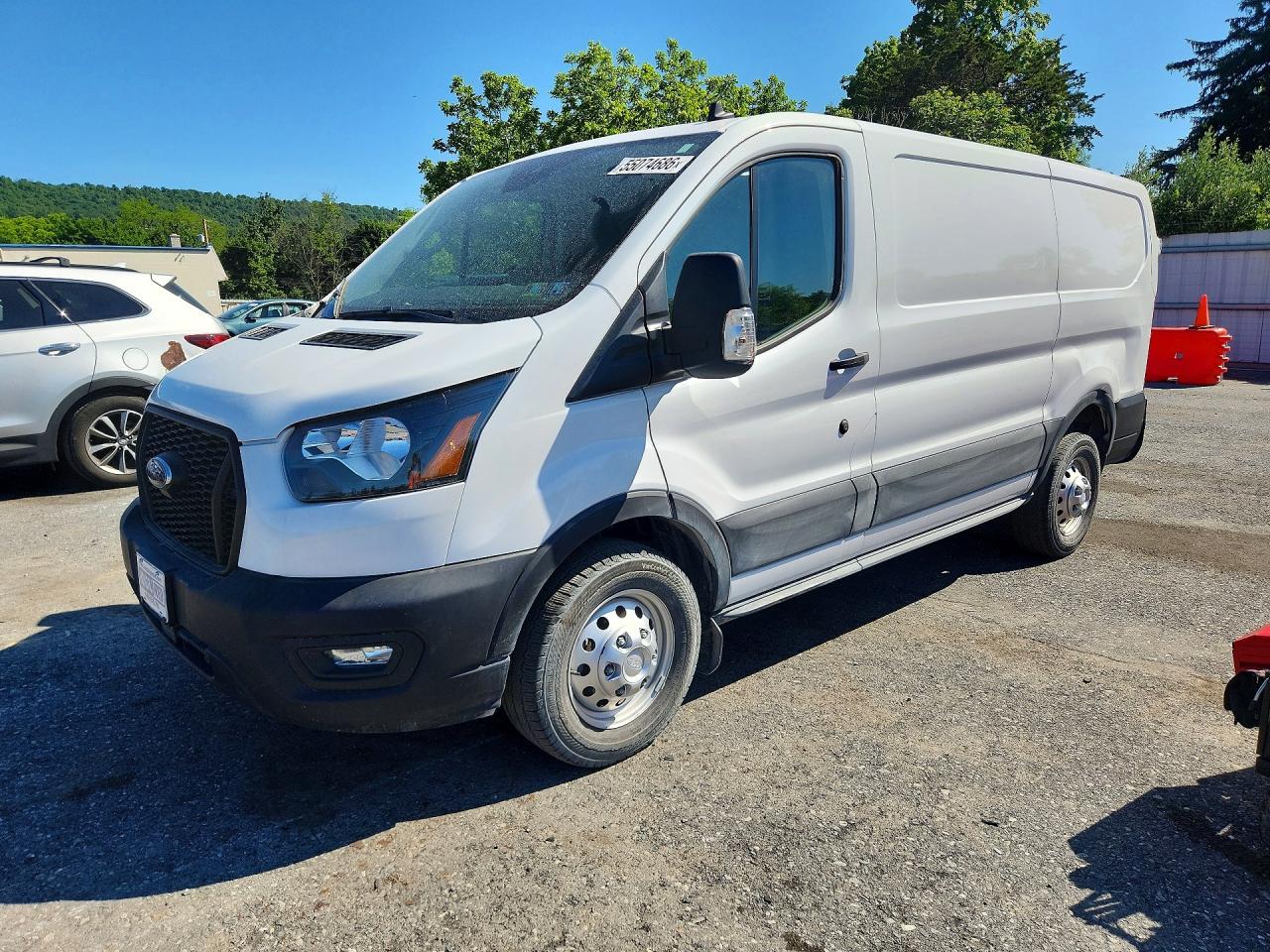 Salvage Ford Transit Image