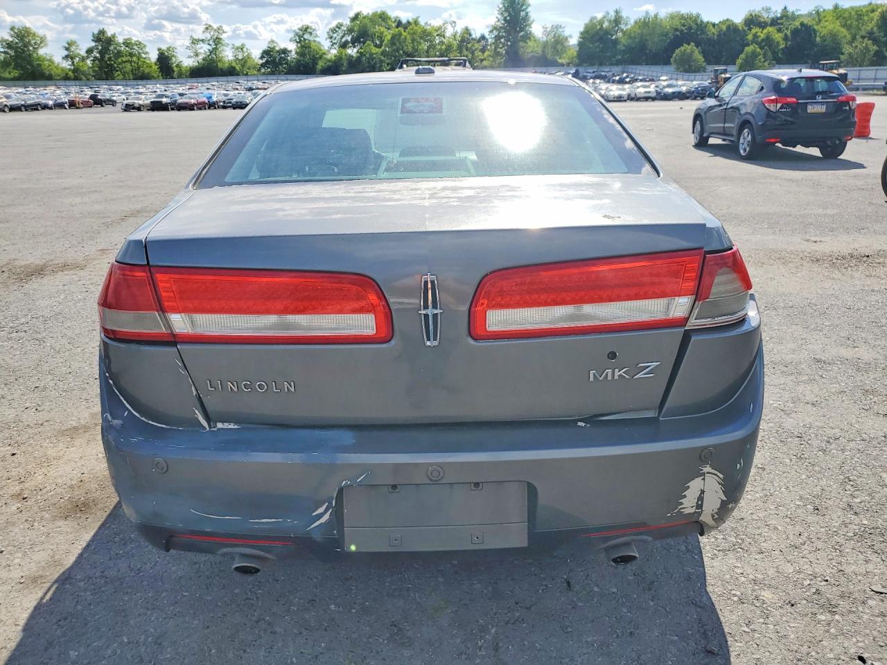 Lincoln MKZ