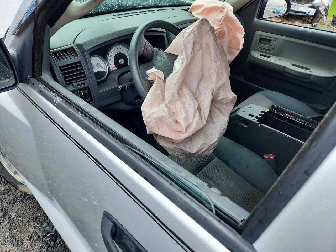 Dodge Dakota Quad Slt