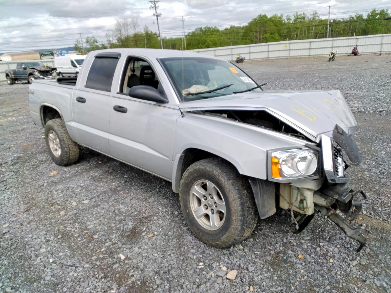 Dodge Dakota Quad Slt