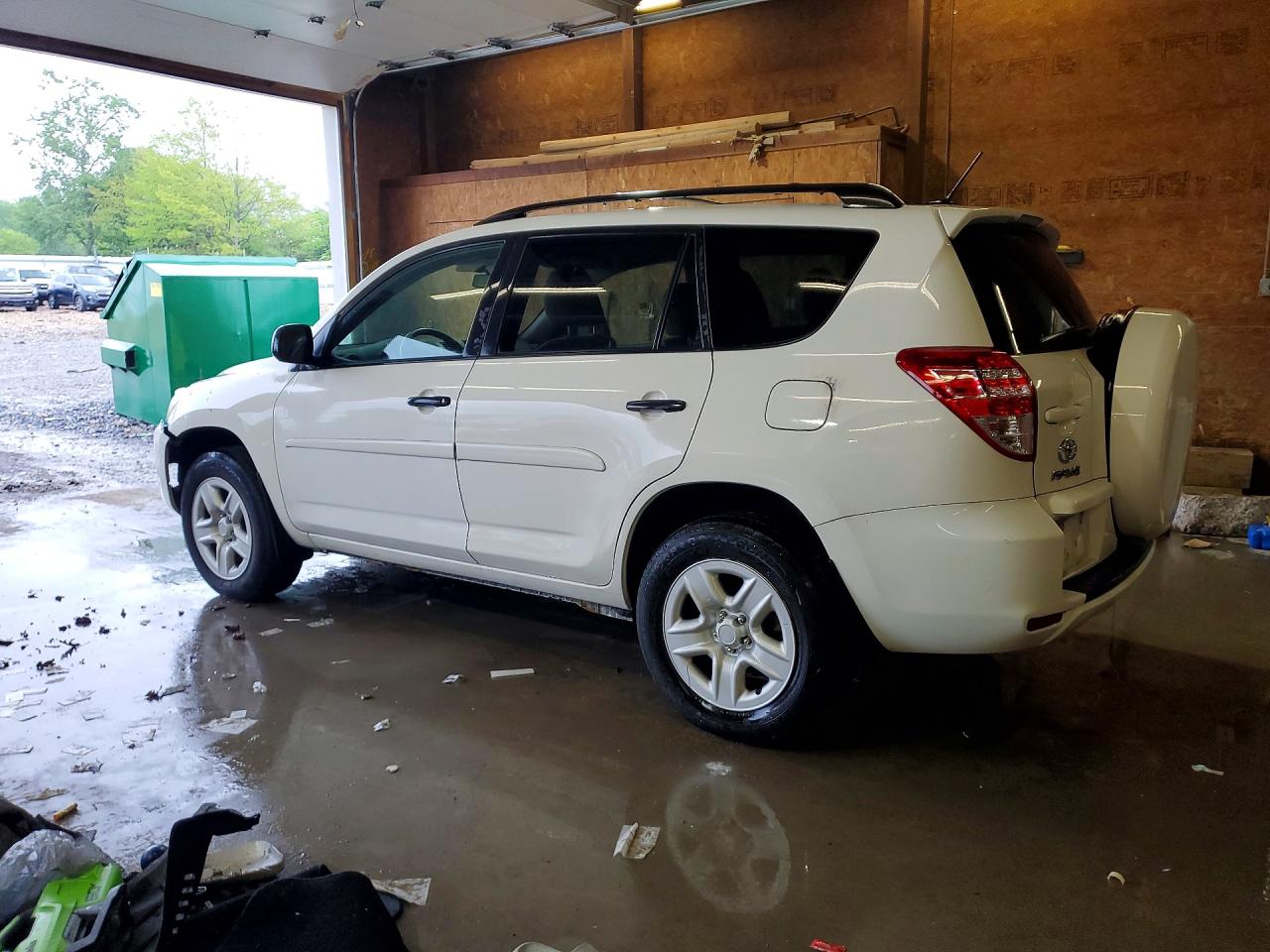Toyota RAV4 Base