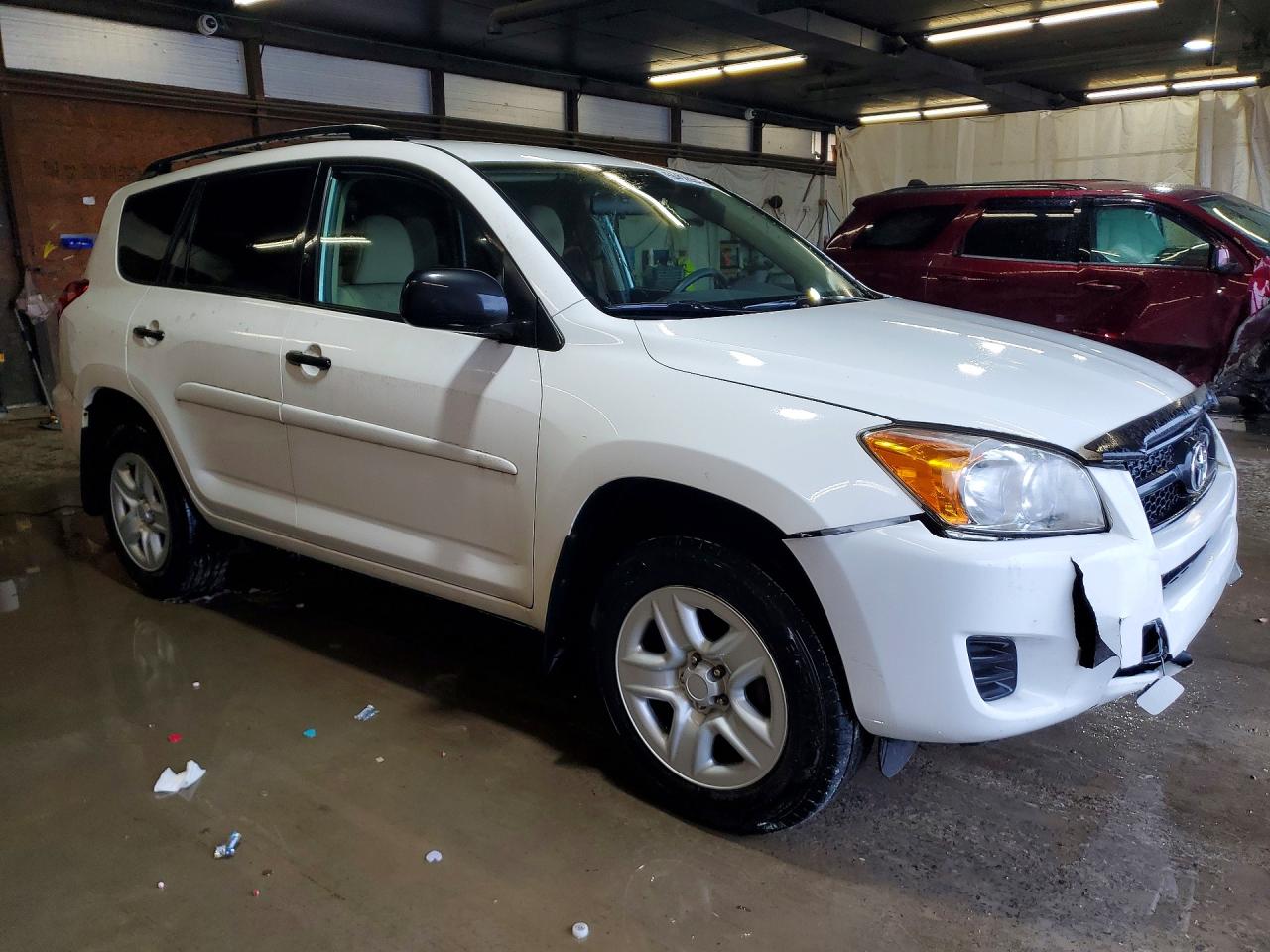 Toyota RAV4 Base