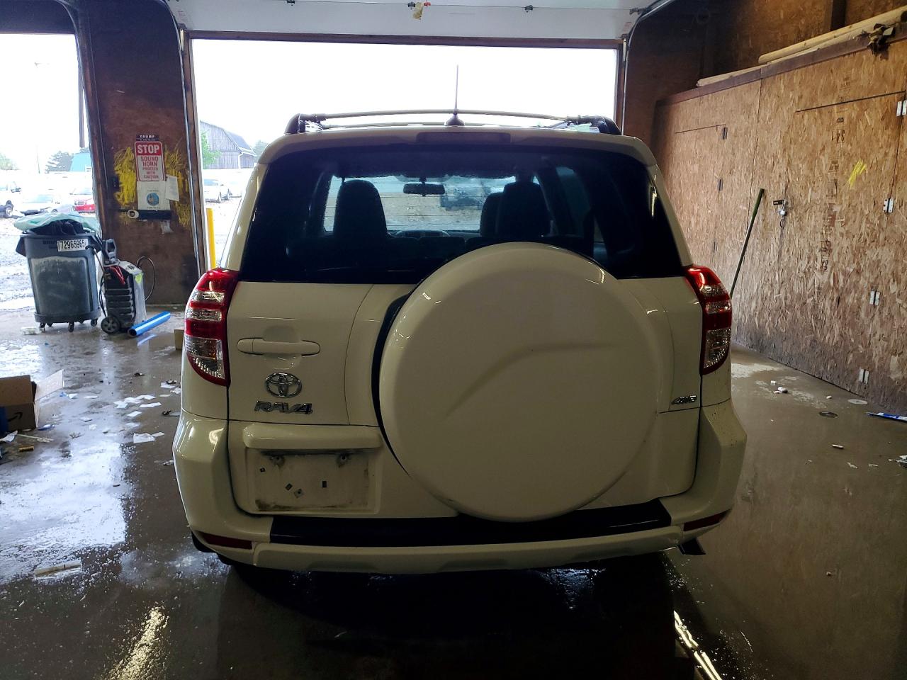 Toyota RAV4 Base