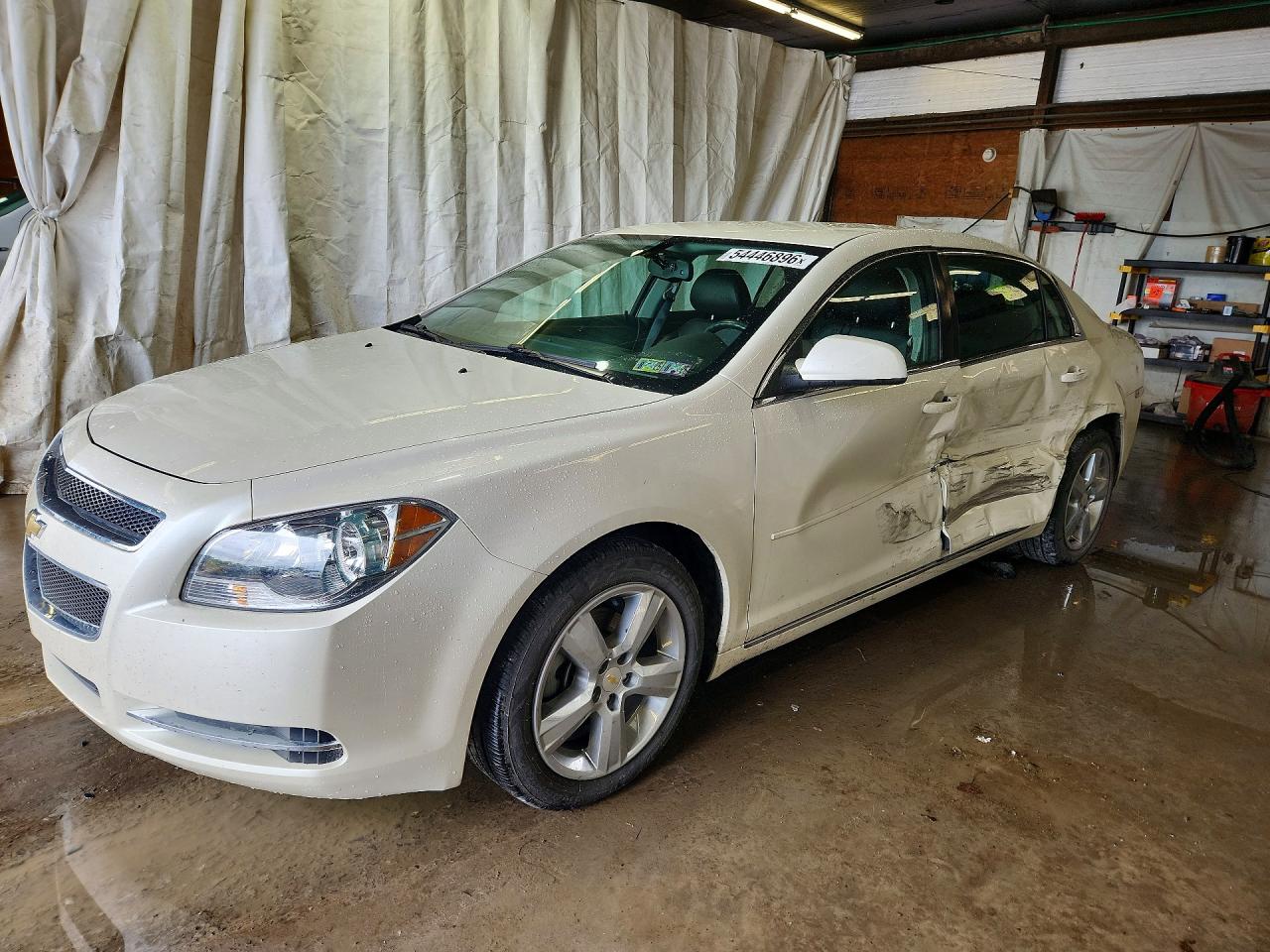 Salvage Chevrolet Malibu Image