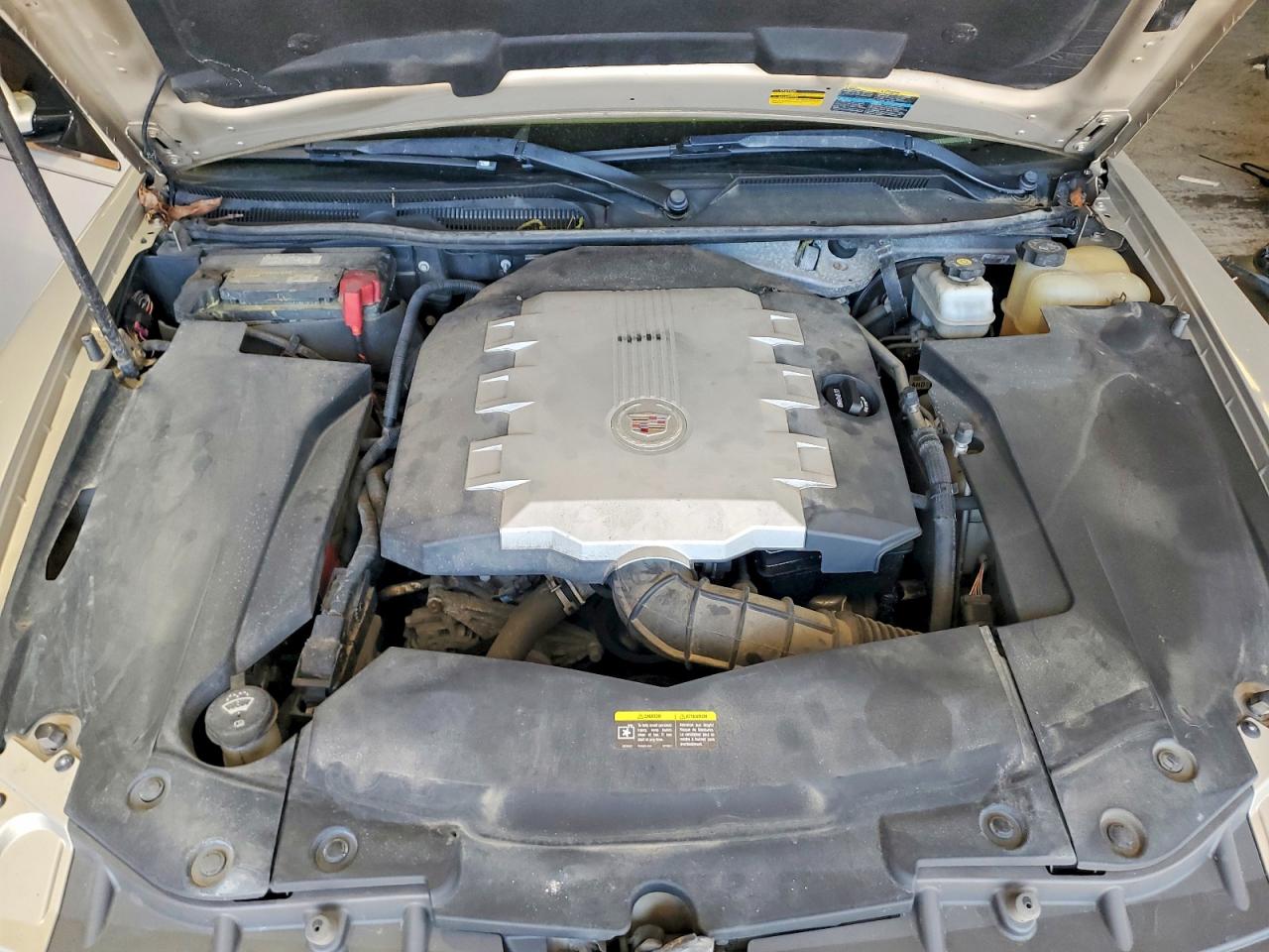 Cadillac STS