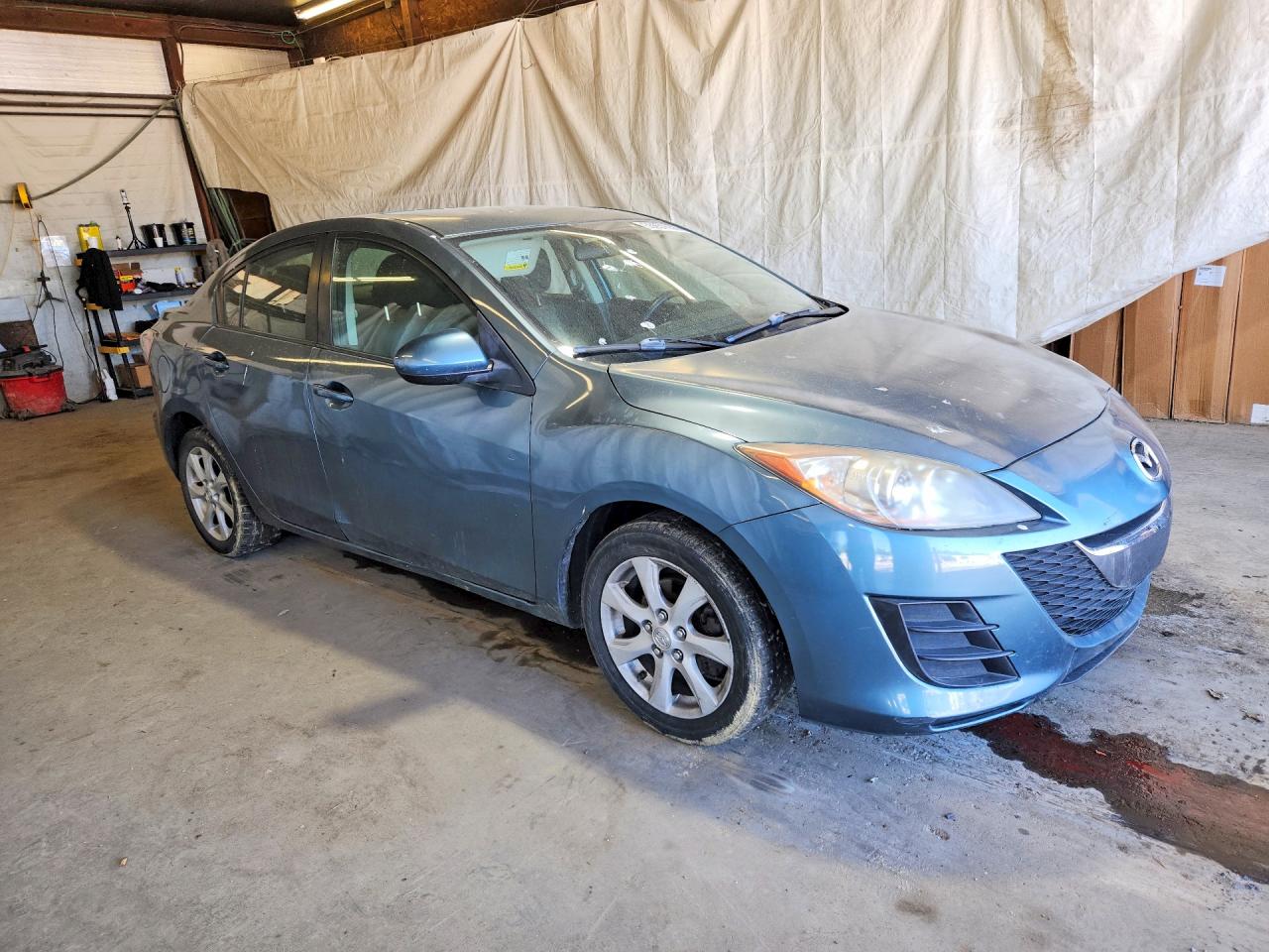Mazda 3 I