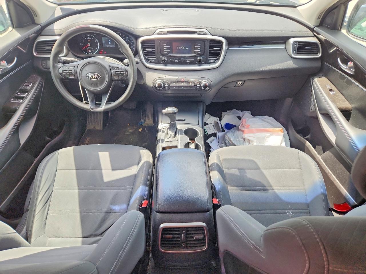 Kia Sorento Lx V6